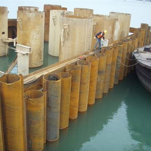 临沂钢护筒现场安装